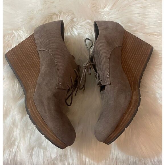 Dr. Scholl's Women's Tan Corduroy Lace Up Wedge Ankle Booties Size 10 - Picture 1 of 6